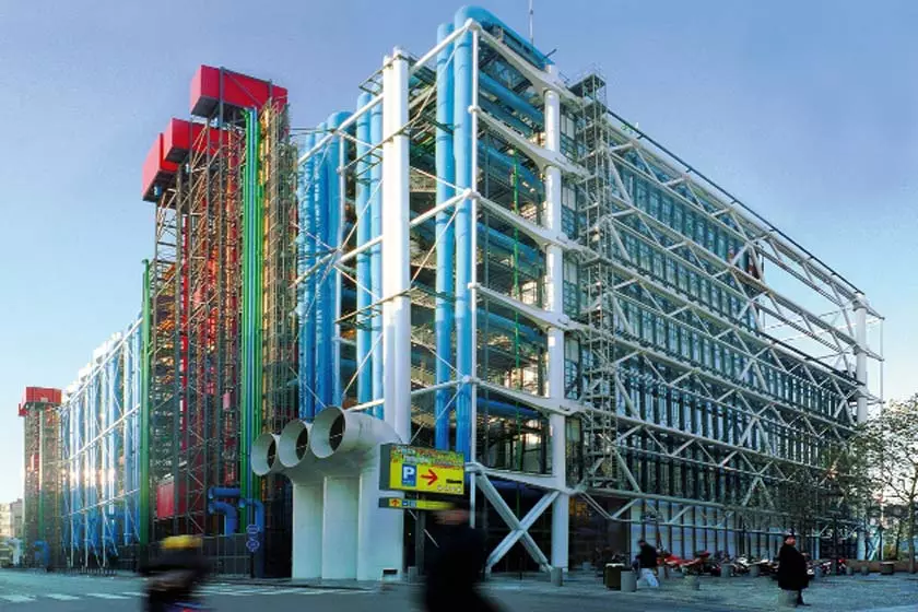 مرکز هنرهای معاصر (Centre Pompidou) – فرانسه