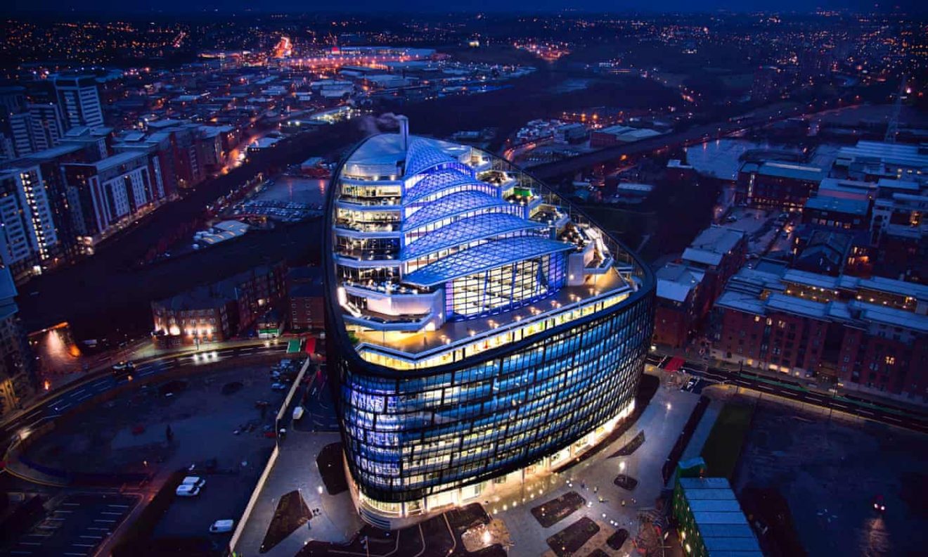 ساختمان One Angel Square در منچستر ساختمان One Angel Square در منچستر