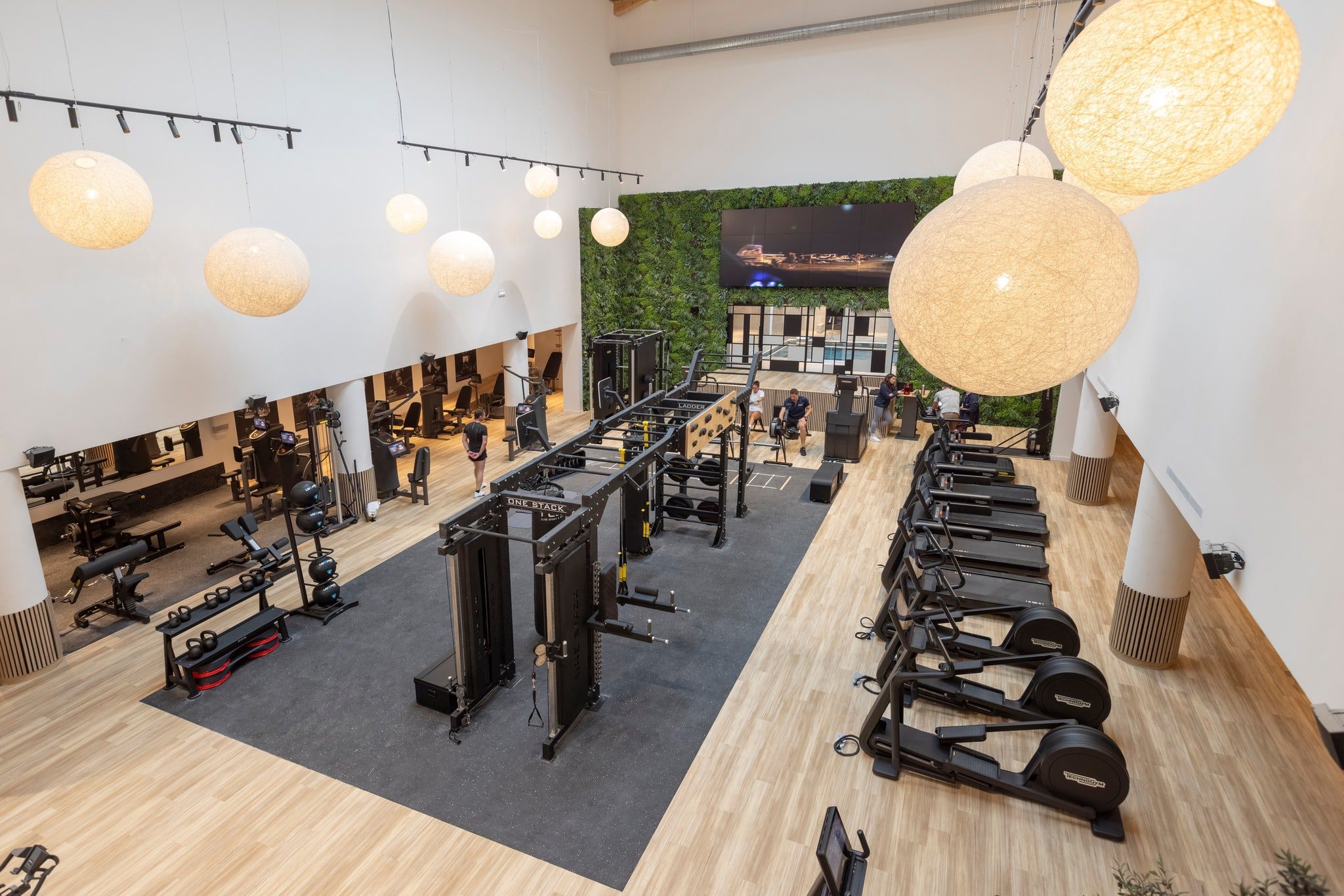 طراحی باشگاه ورزشی